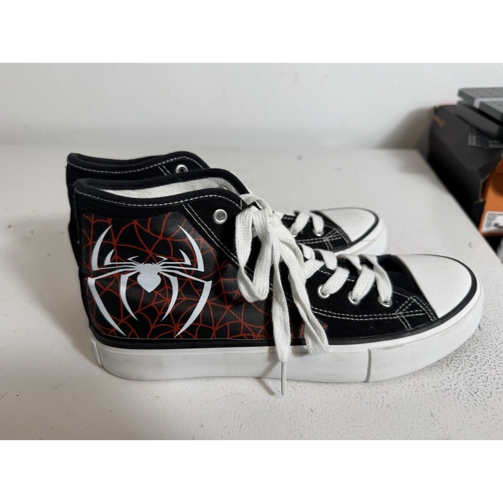 Spider-Man‎ High Top Canvas Sneaker Mens Size 10.5 Excellent Condition 44